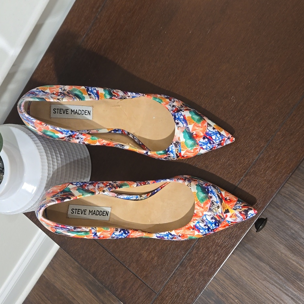 Steve Madden Multi Colored Daisy Heels